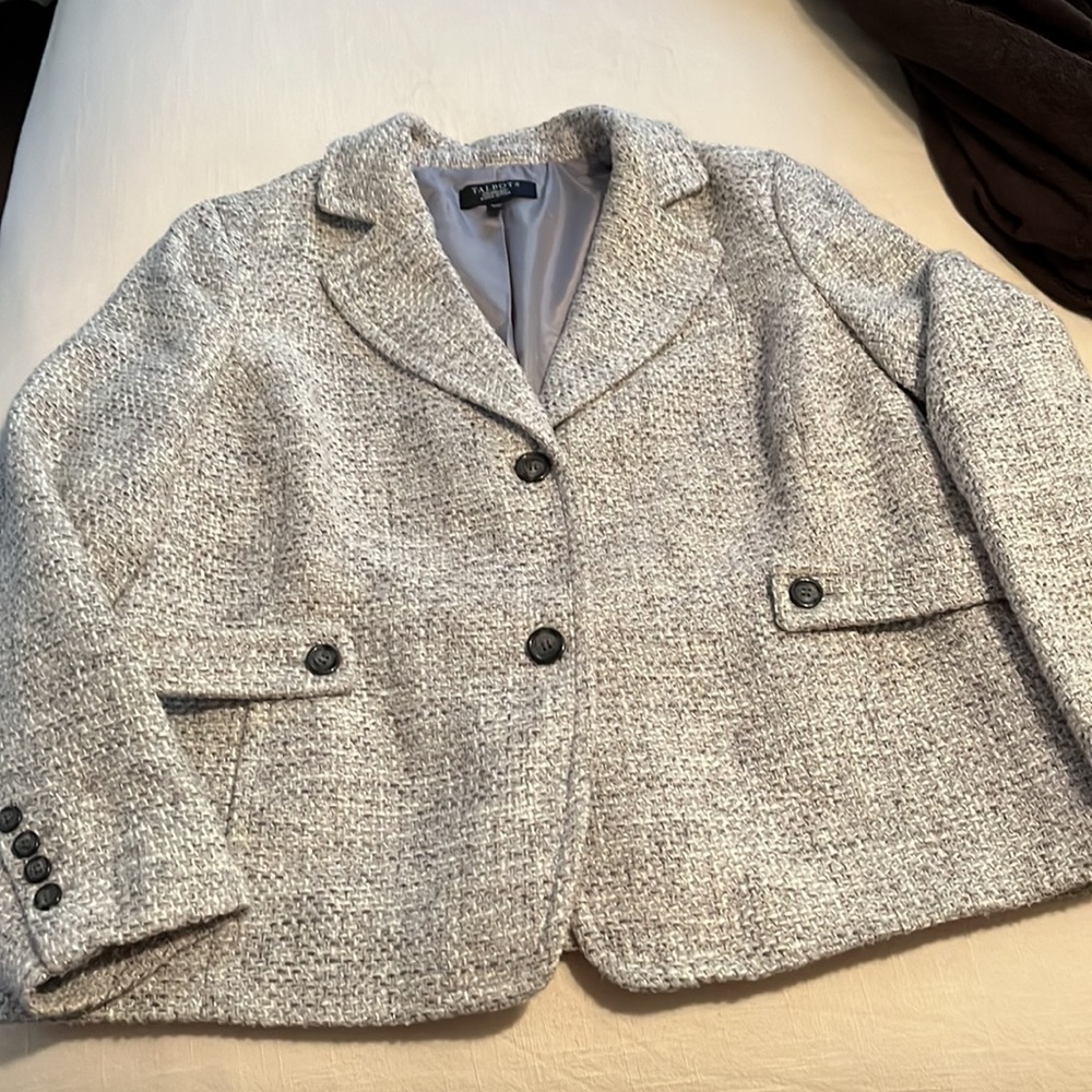 Talbots Tweed Button Front Jacket Plus Size Women's 16WP 24 in long Bust 22.5